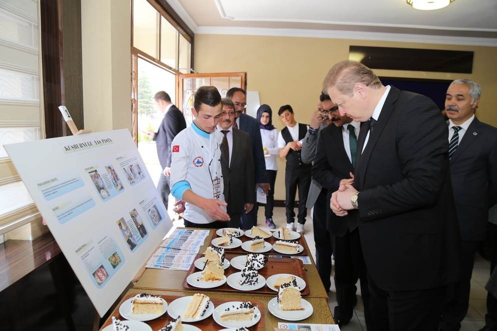 Zigana Mesleki ve Teknik Anadolu Lisesi’nden TÜBİTAK Bilim Fuarı 3