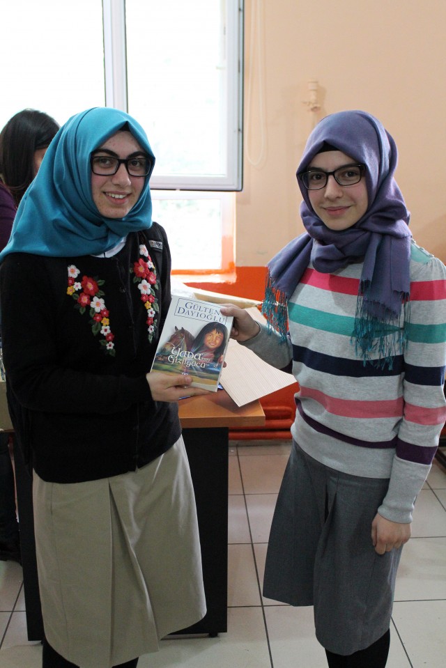 Büyüklerden Küçüklere Anlamlı Bağış 3