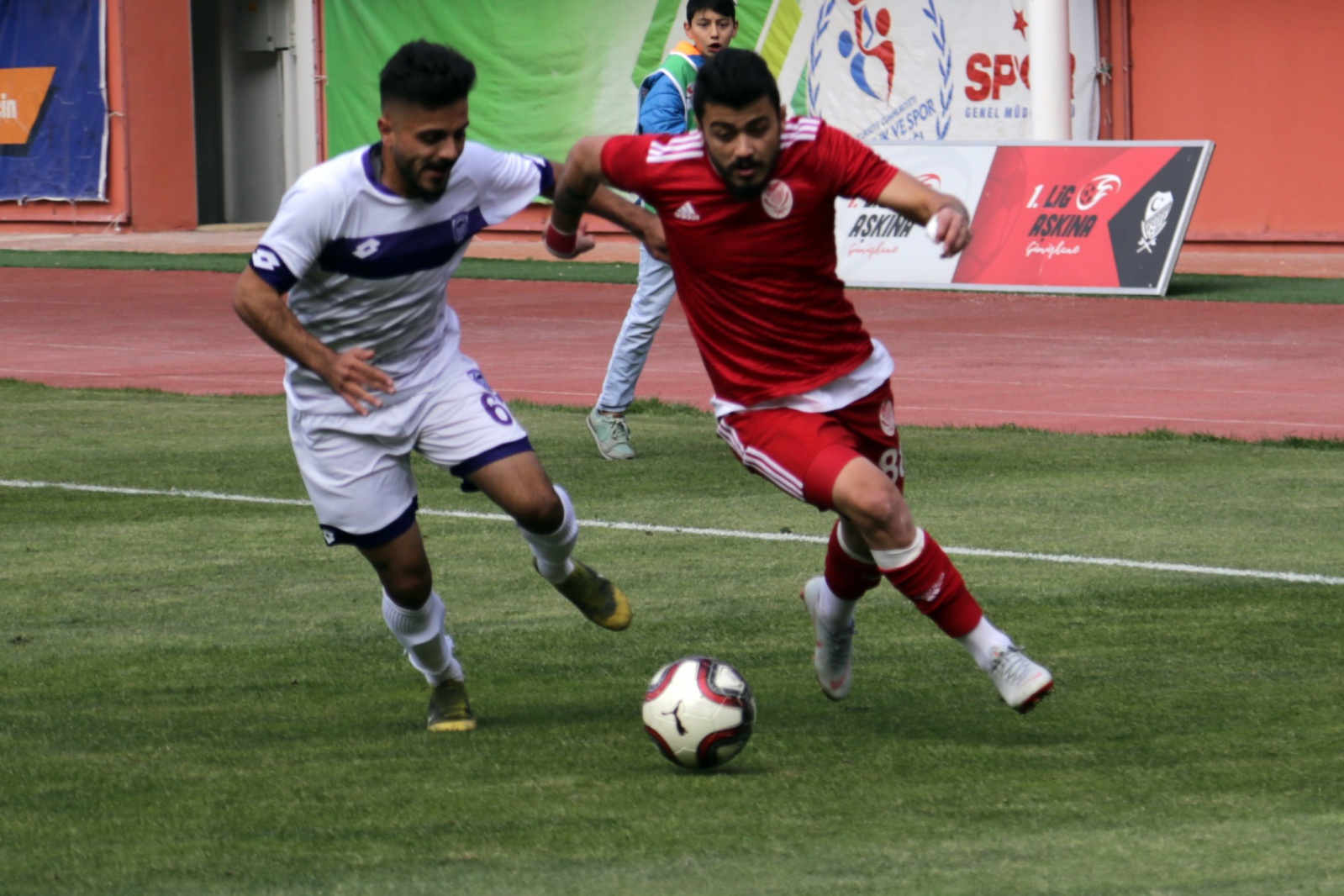 Gümüş Hacettepe'yi aşamadı: 2-3 31