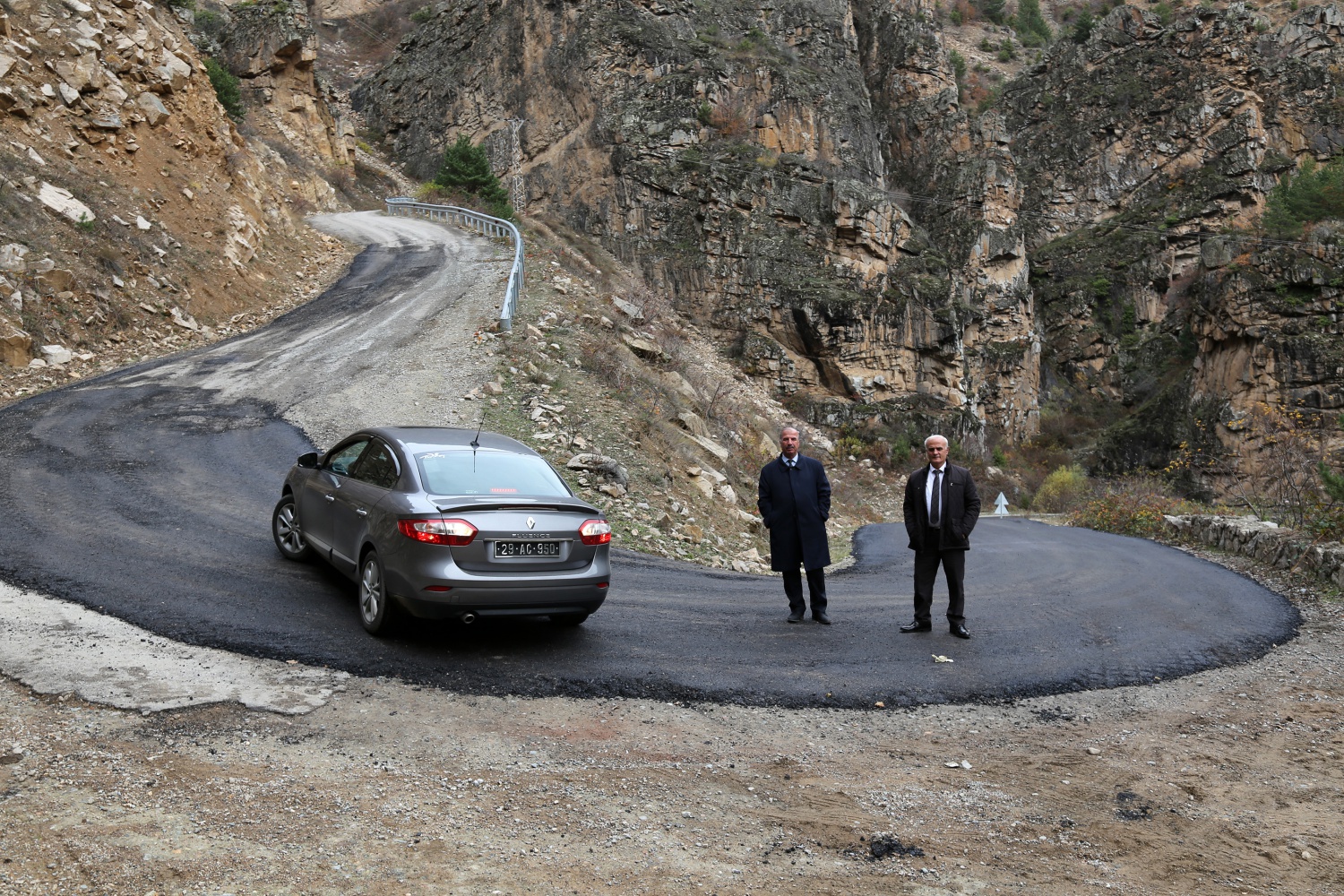 İl Özel İdaresi asfalt çalışmalarına devam ediyor 4