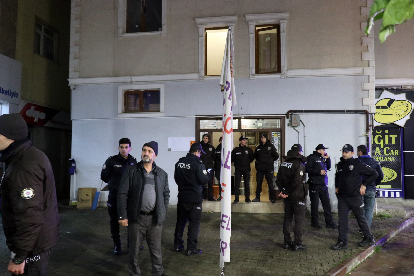 Gümüşhane’de apartta yangın çıktı 1