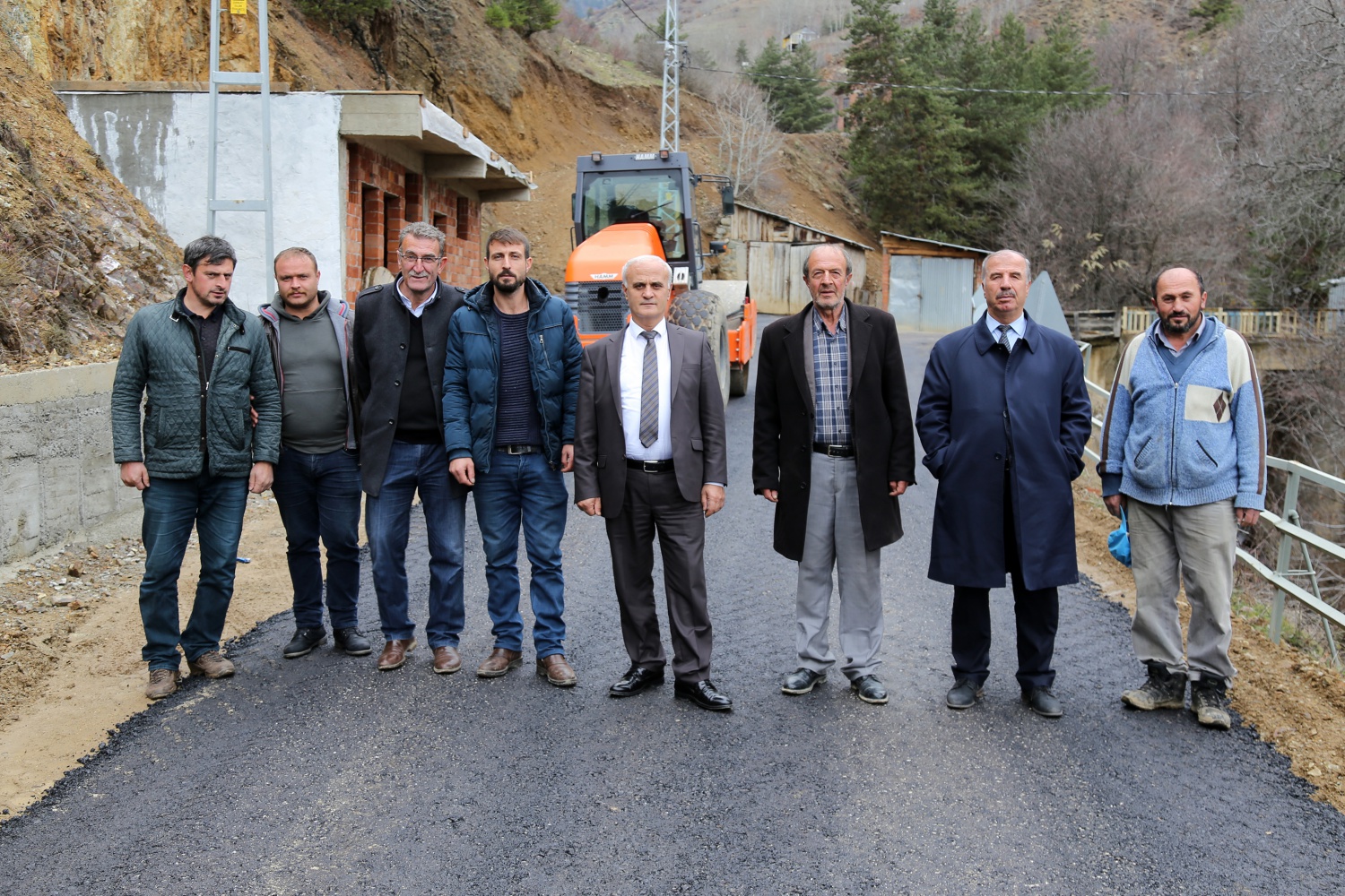 İl Özel İdaresi asfalt çalışmalarına devam ediyor 3