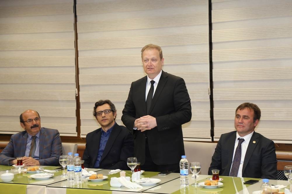 Gümüşhane Lisesi Mezunları yemekte buluştu 5