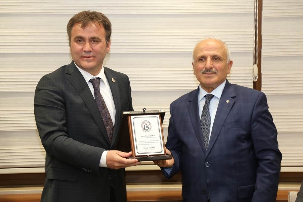 Gümüşhane Lisesi Mezunları yemekte buluştu 7