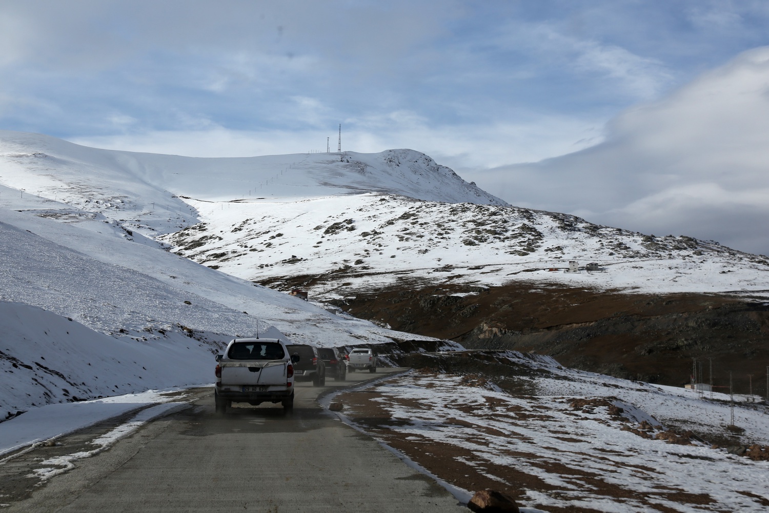 Vali Taşbilek ilk köy gezisini Yağmurdere vadisine gerçekleştirdi 3