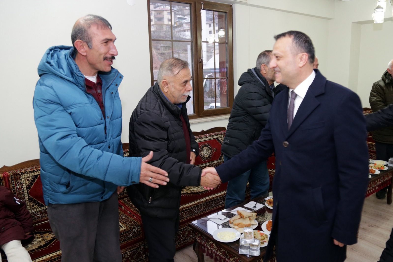 Gümüşhane’de mahalle toplantıları devam ediyor 3