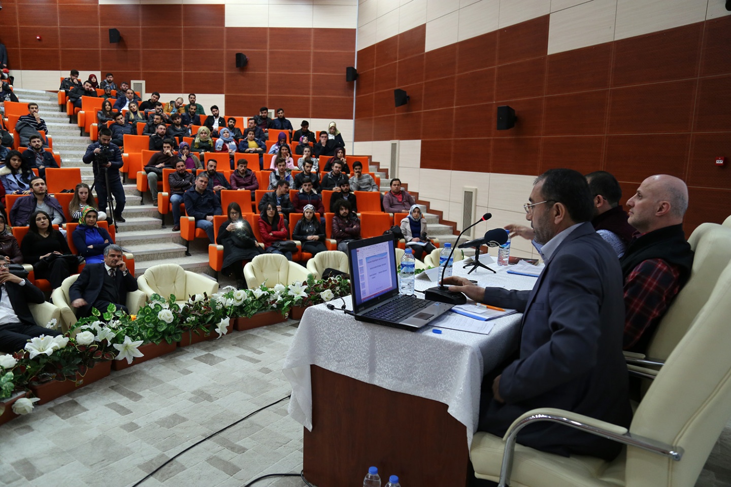 Cumhurbaşkanlığı Hükümet Sistemi GÜ'de tartışıldı 3