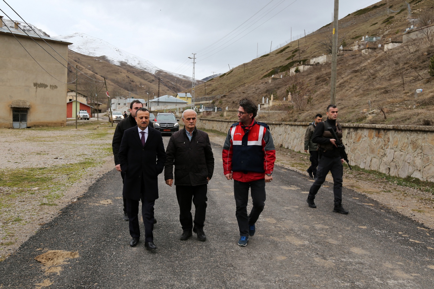 Vali Taşbilek ilk köy gezisini Yağmurdere vadisine gerçekleştirdi 12