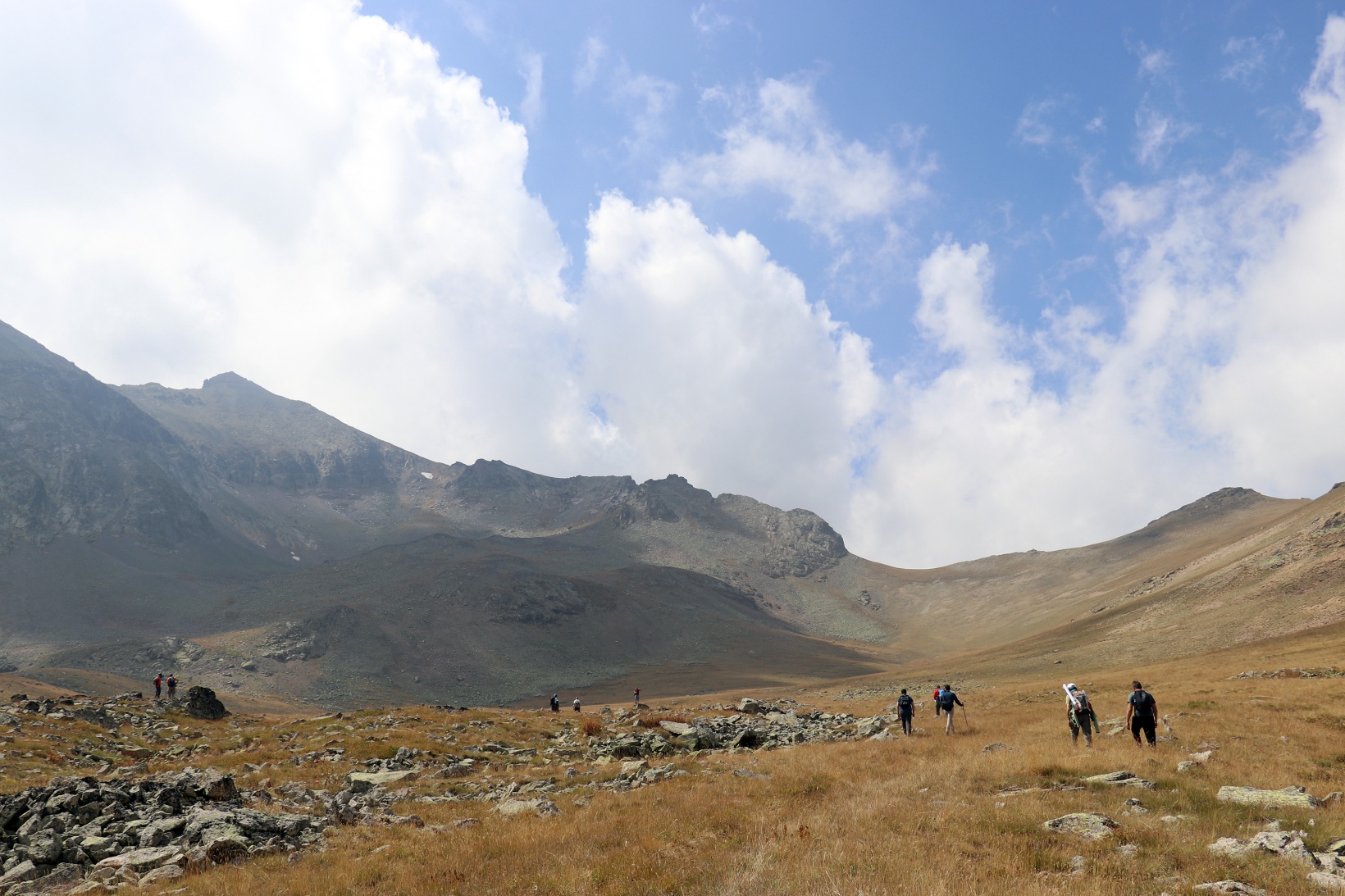 3 bin 331 metrede arkadaşlarını andılar 6