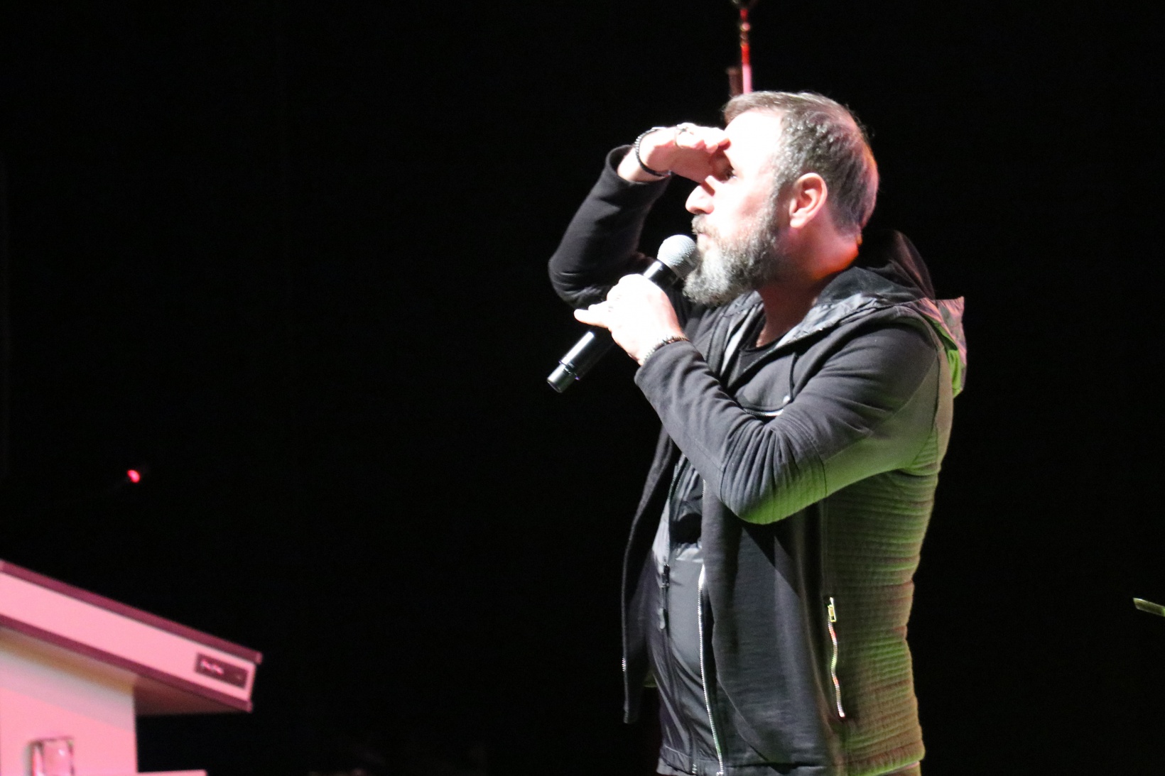 Çınaraltı söyleşilerinin konuğu Talha Bora Öge oldu 16