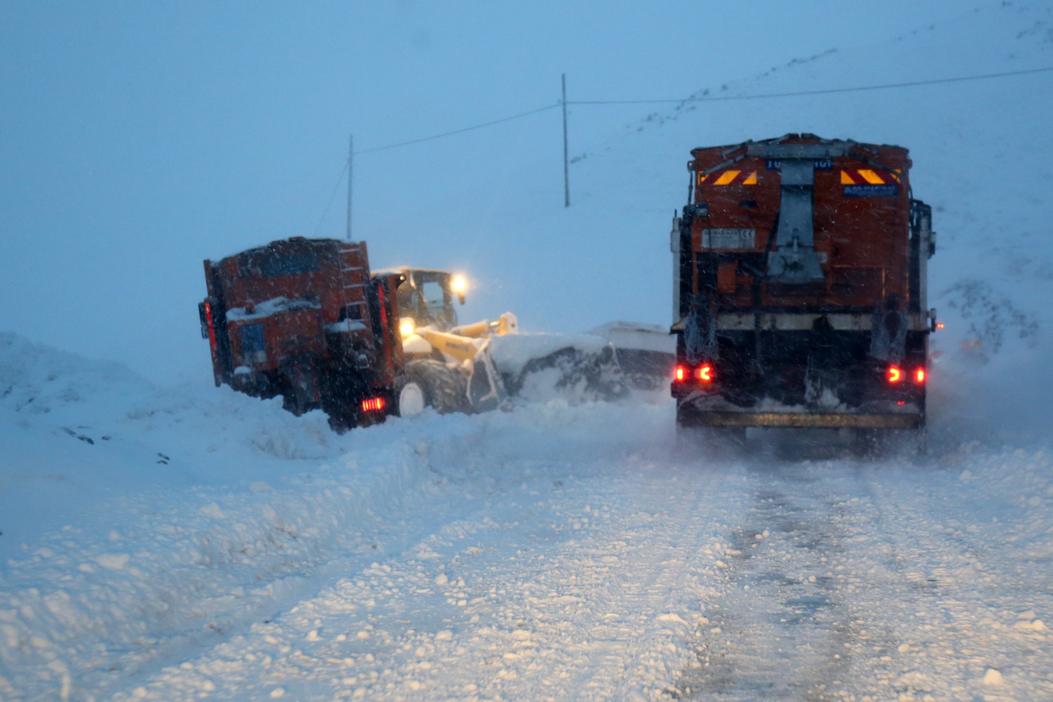 Taşımalı öğrencilerin zorlu yolculukları 5