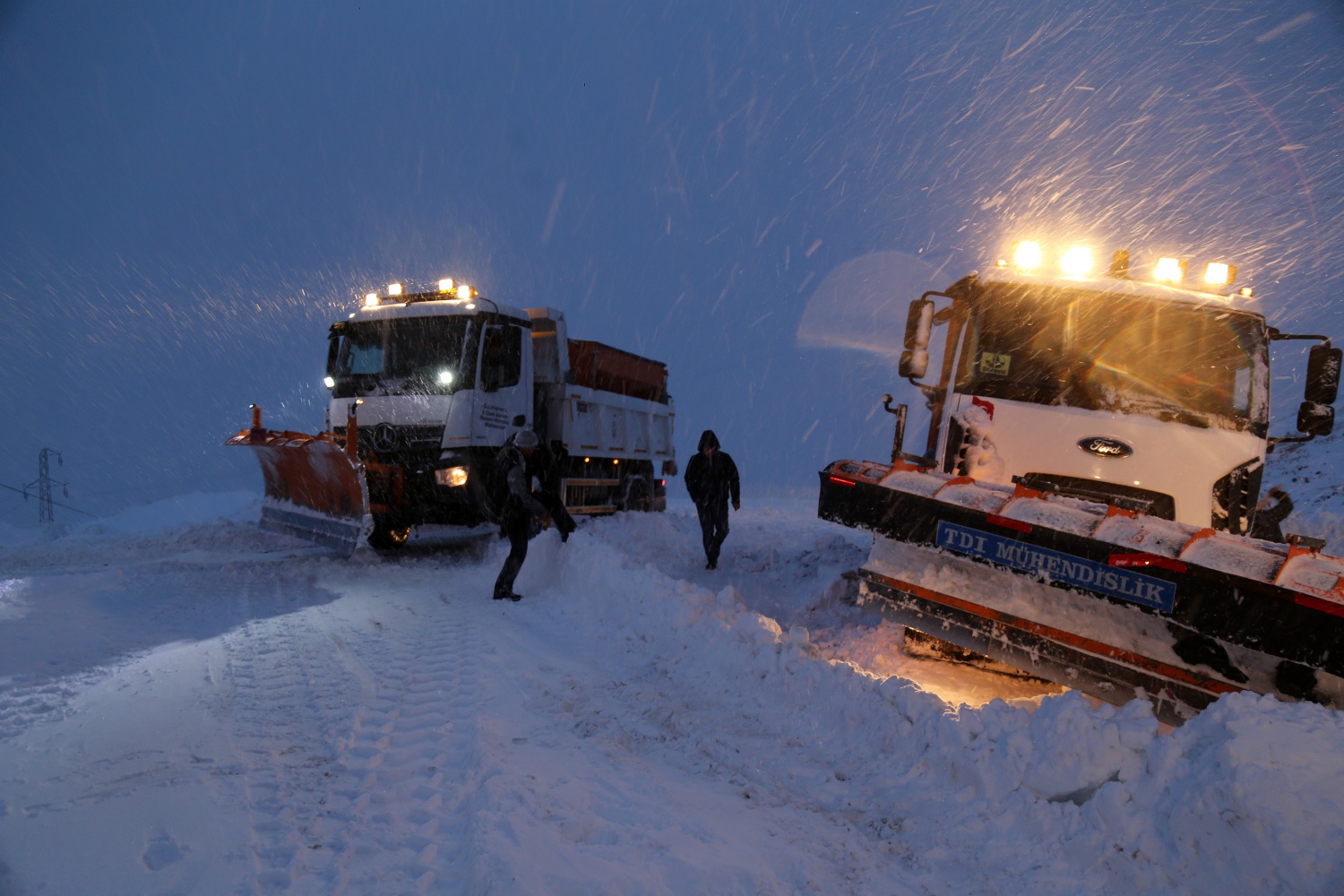 Taşımalı öğrencilerin zorlu yolculukları 7