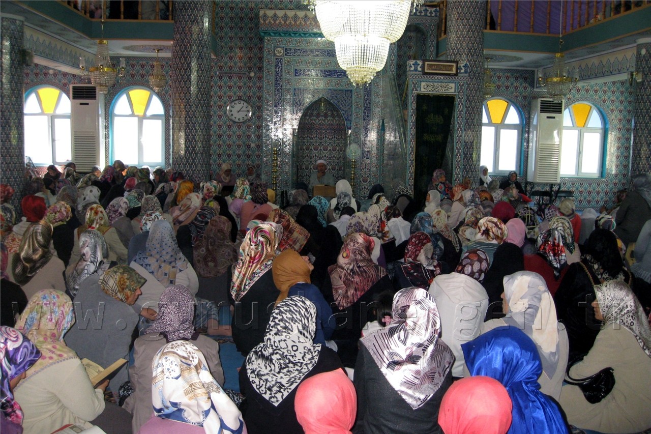 Gümüşhane'de Kadir Gecesinde Kadınlara Özel Program Düzenlendi 1