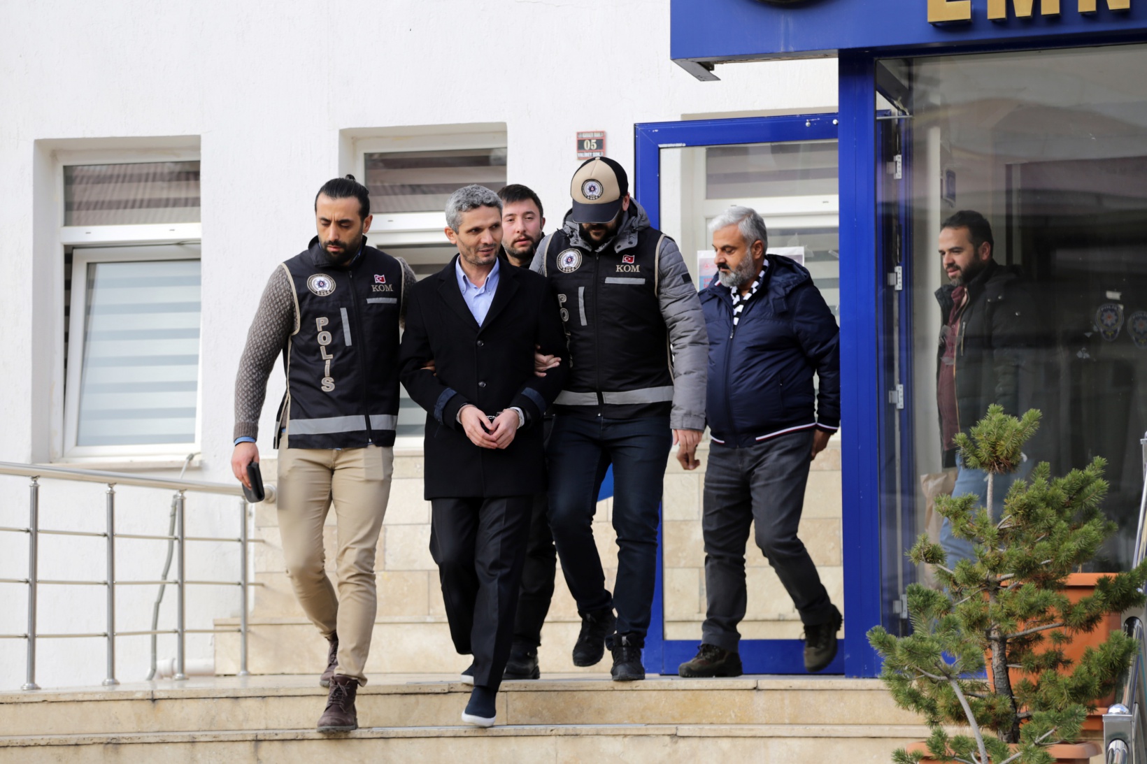 FETÖ’nün sözde Gümüşhane il imamı tutuklandı 4