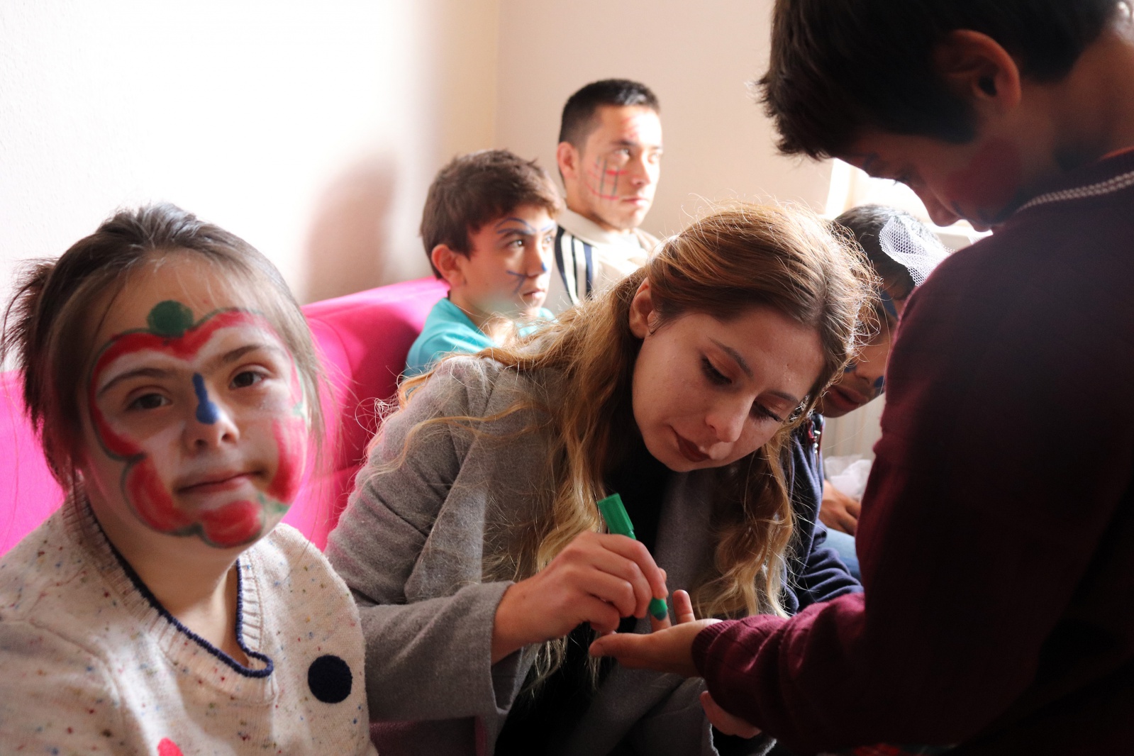 Üniversite öğrencileri özel kardeşlerine unutulmaz anlar yaşattı 7