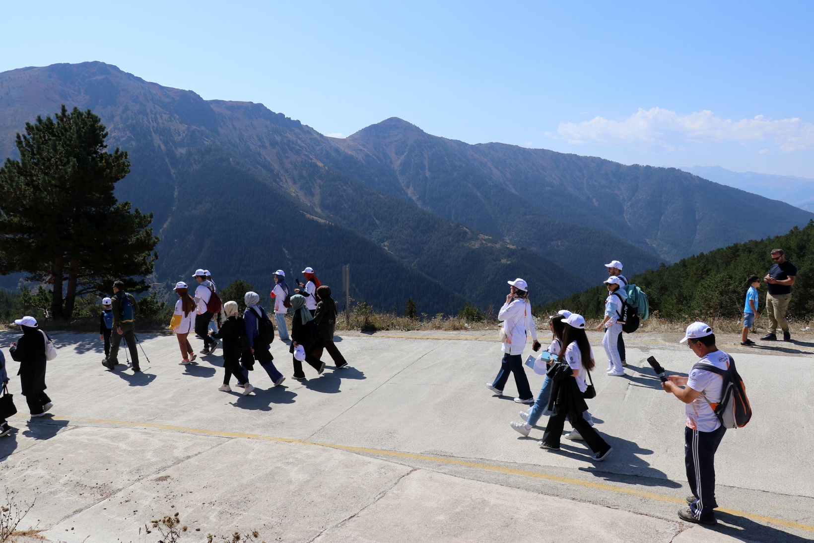 Avrupa Spor Haftasında Gümüşhane’de doğa yürüyüşü düzenlendi 28