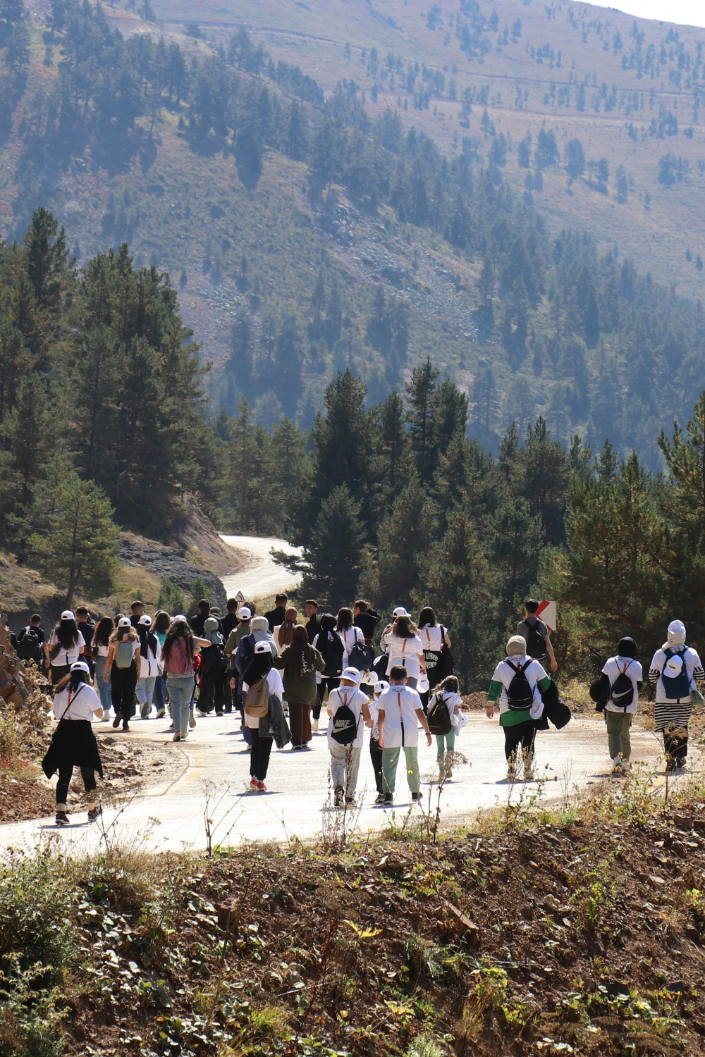 Avrupa Spor Haftasında Gümüşhane’de doğa yürüyüşü düzenlendi 33