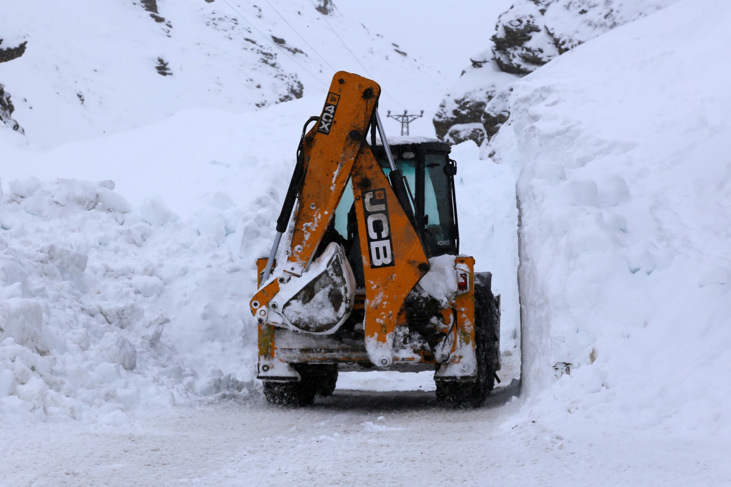 Gümüşhane’de çığ 10