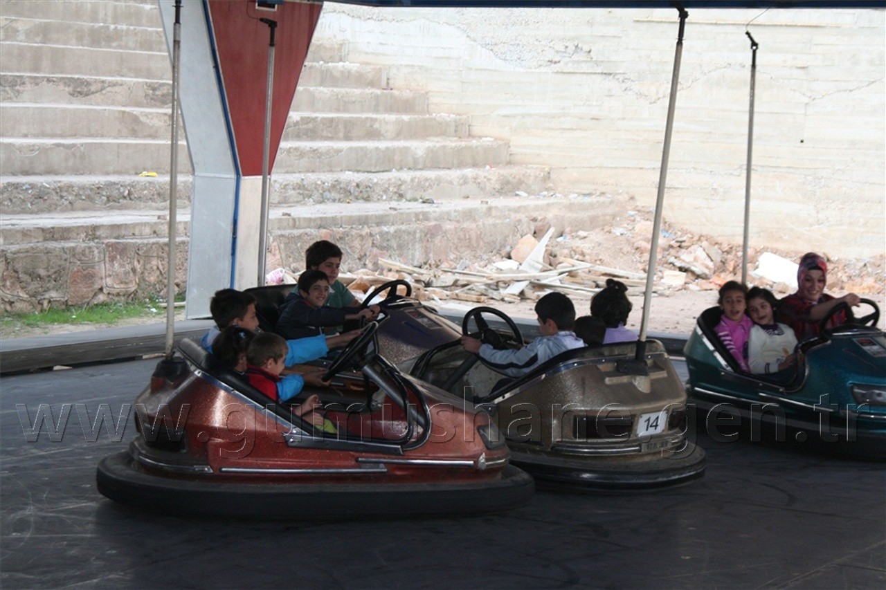 Emniyetten Çocuklara Bayram Hediyesi 6