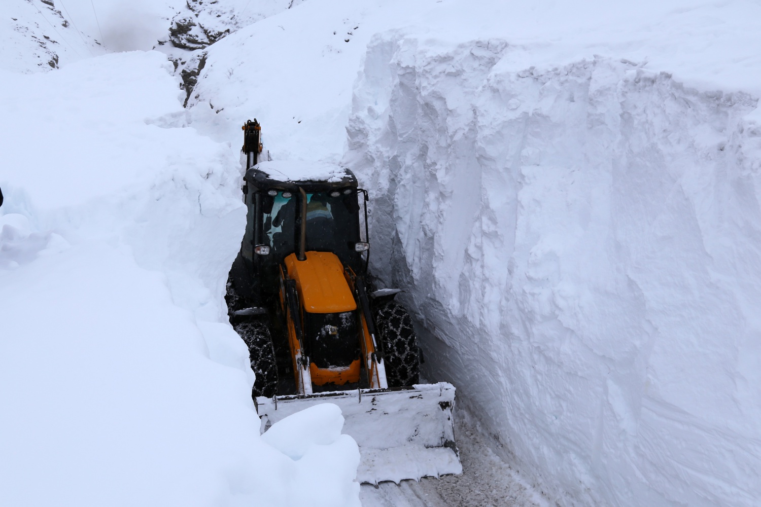 Gümüşhane’de çığ 14