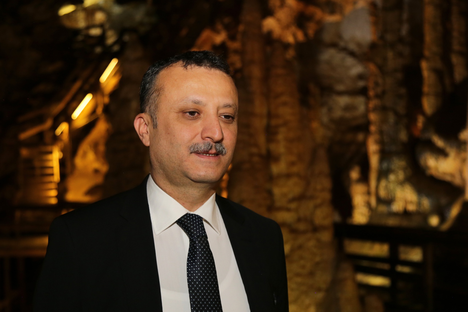 Yer altındaki gizemli dünyayı 120 bin kişi ziyaret etti 2