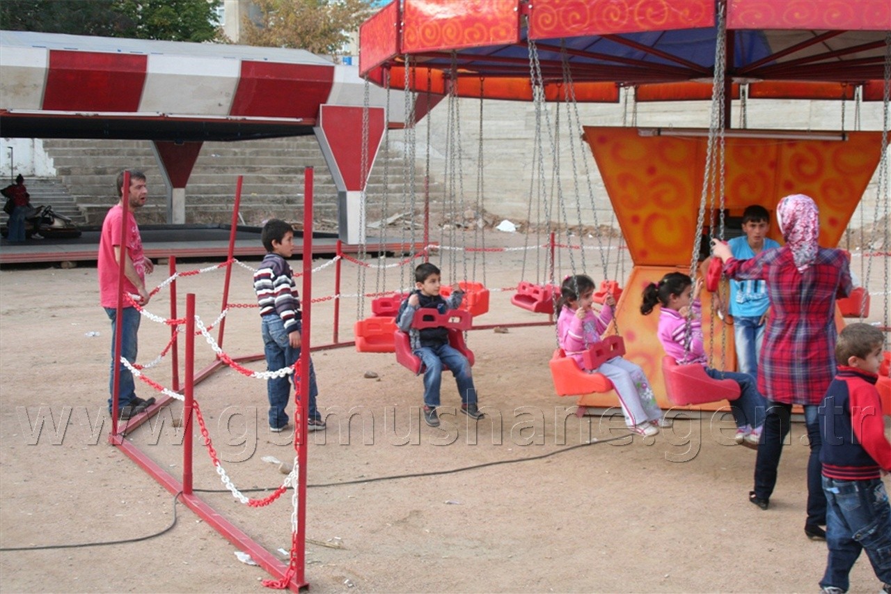 Emniyetten Çocuklara Bayram Hediyesi 8