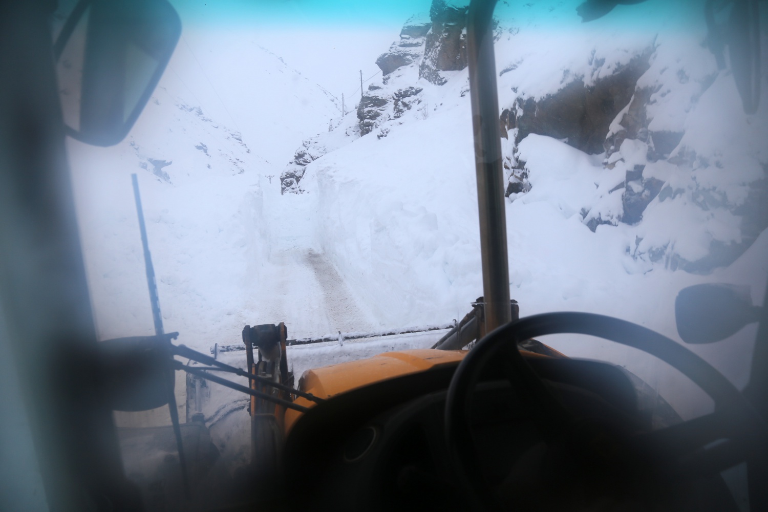 Gümüşhane’de çığ 22