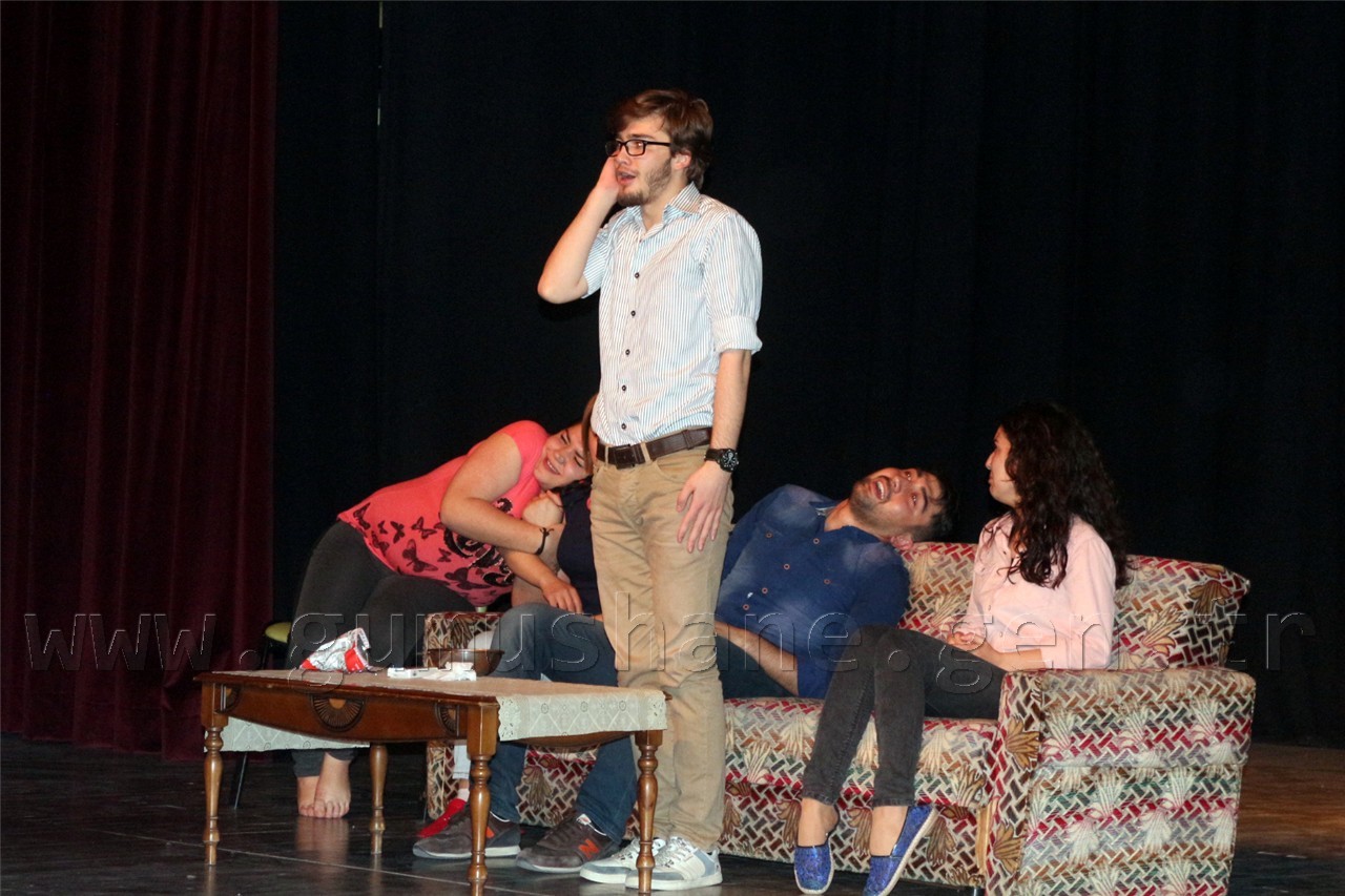 Karmakarışık’a yoğun ilgi 4