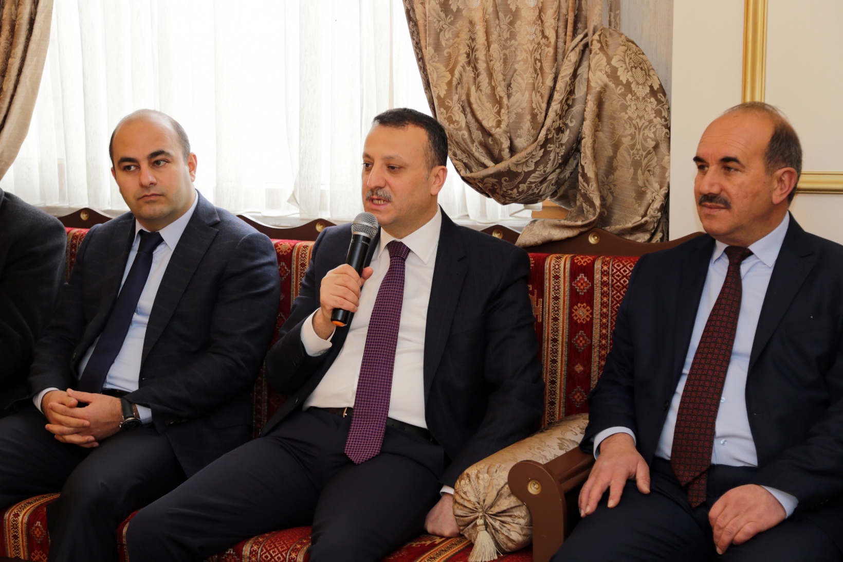 Kelkit’te halk toplantısı yapıldı 8