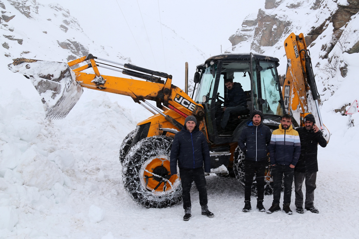 Gümüşhane’de çığ 26