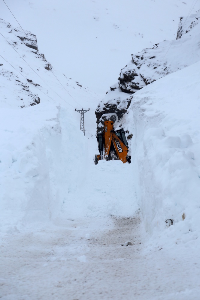 Gümüşhane’de çığ 27