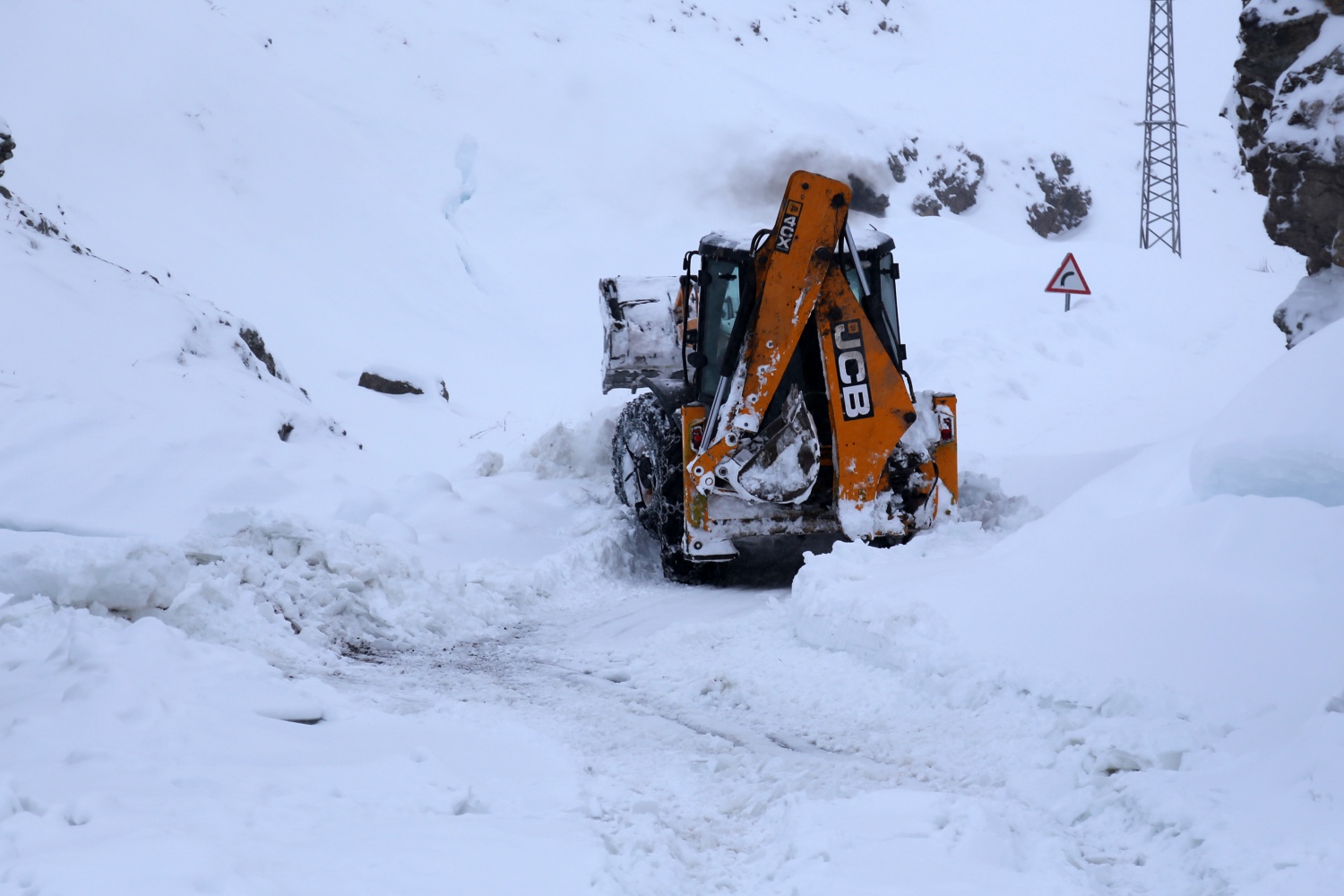 Gümüşhane’de çığ 29