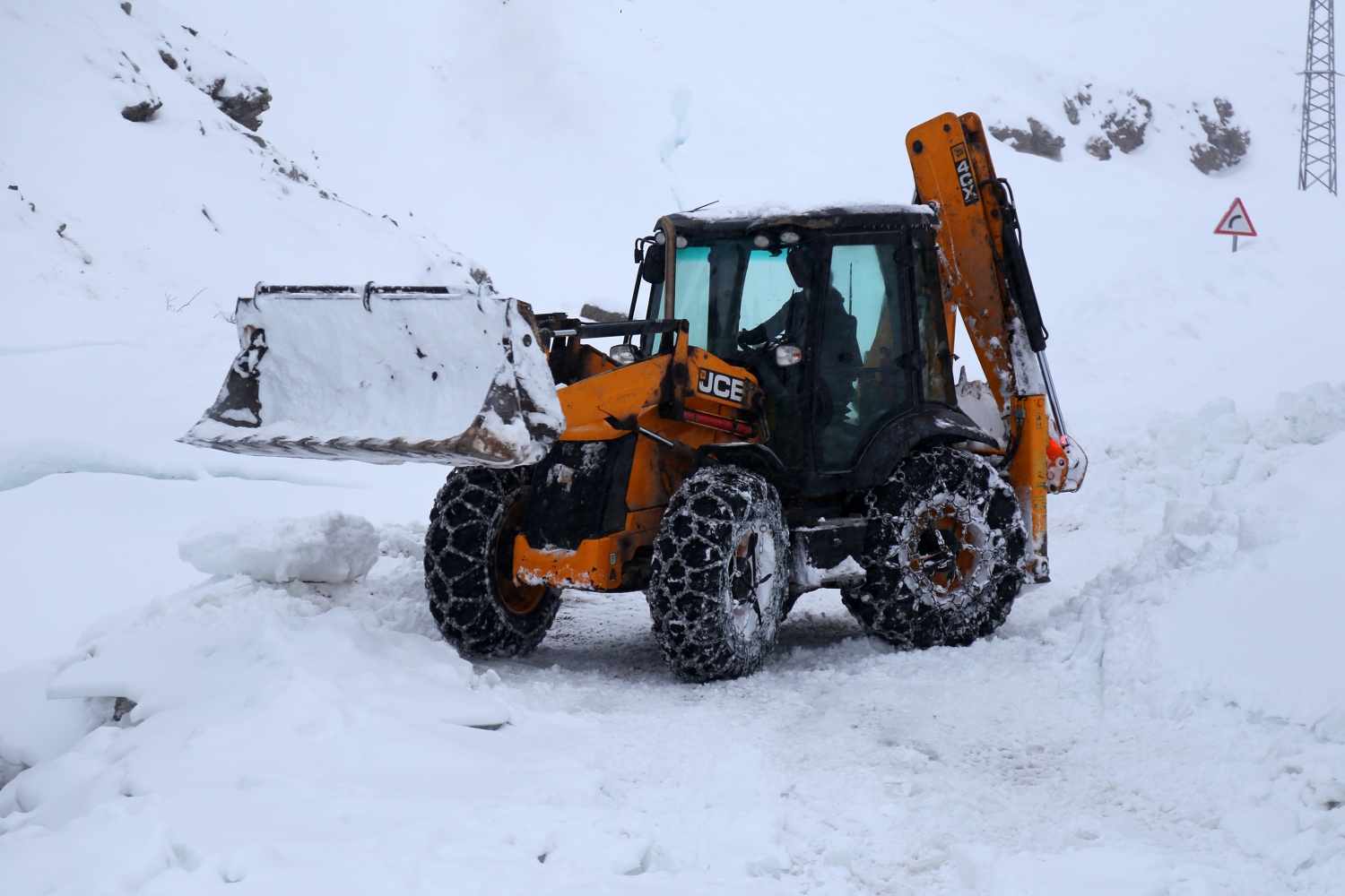 Gümüşhane’de çığ 32