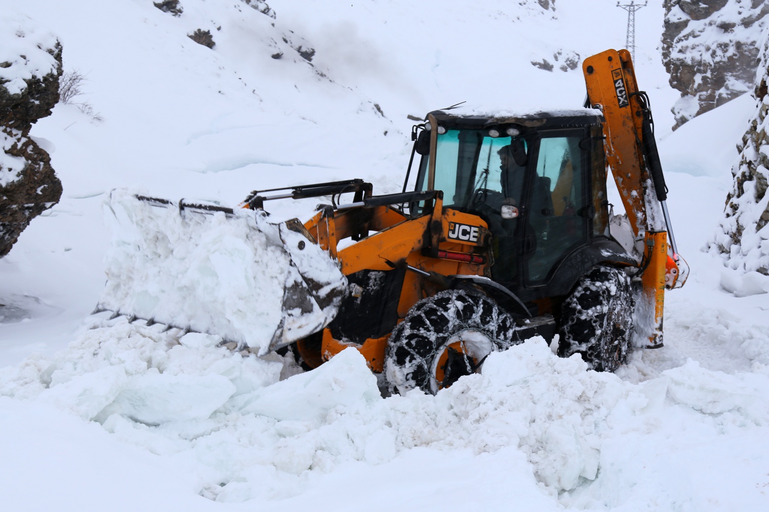 Gümüşhane’de çığ 36
