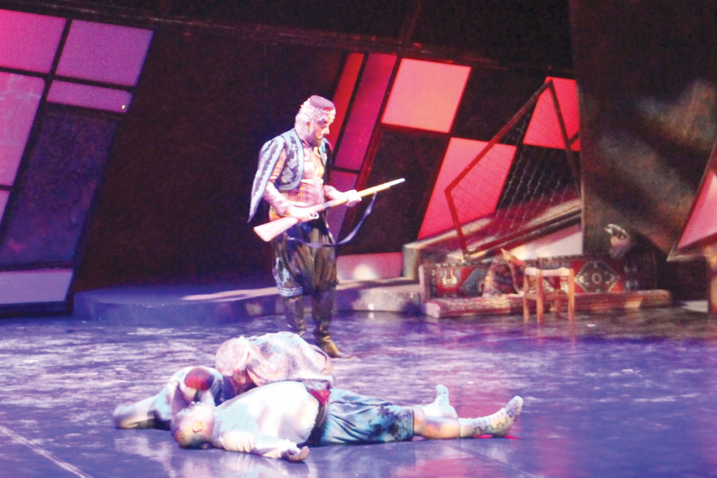 ‘Çakırcalı Efe’ sahnelendi 1