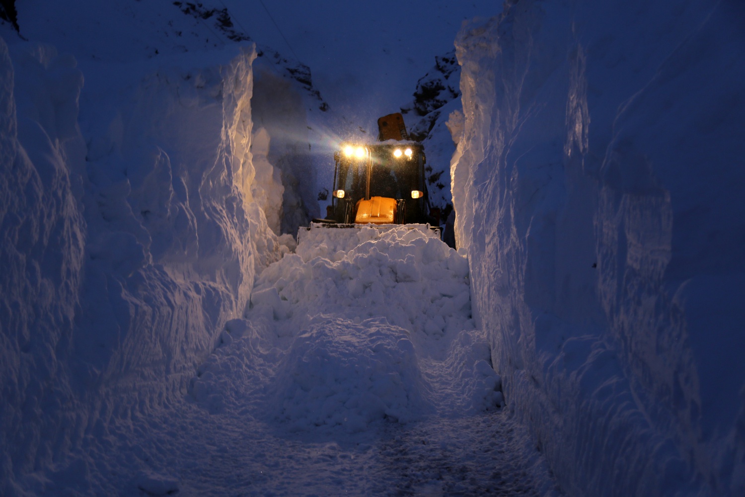 Gümüşhane’de çığ 39