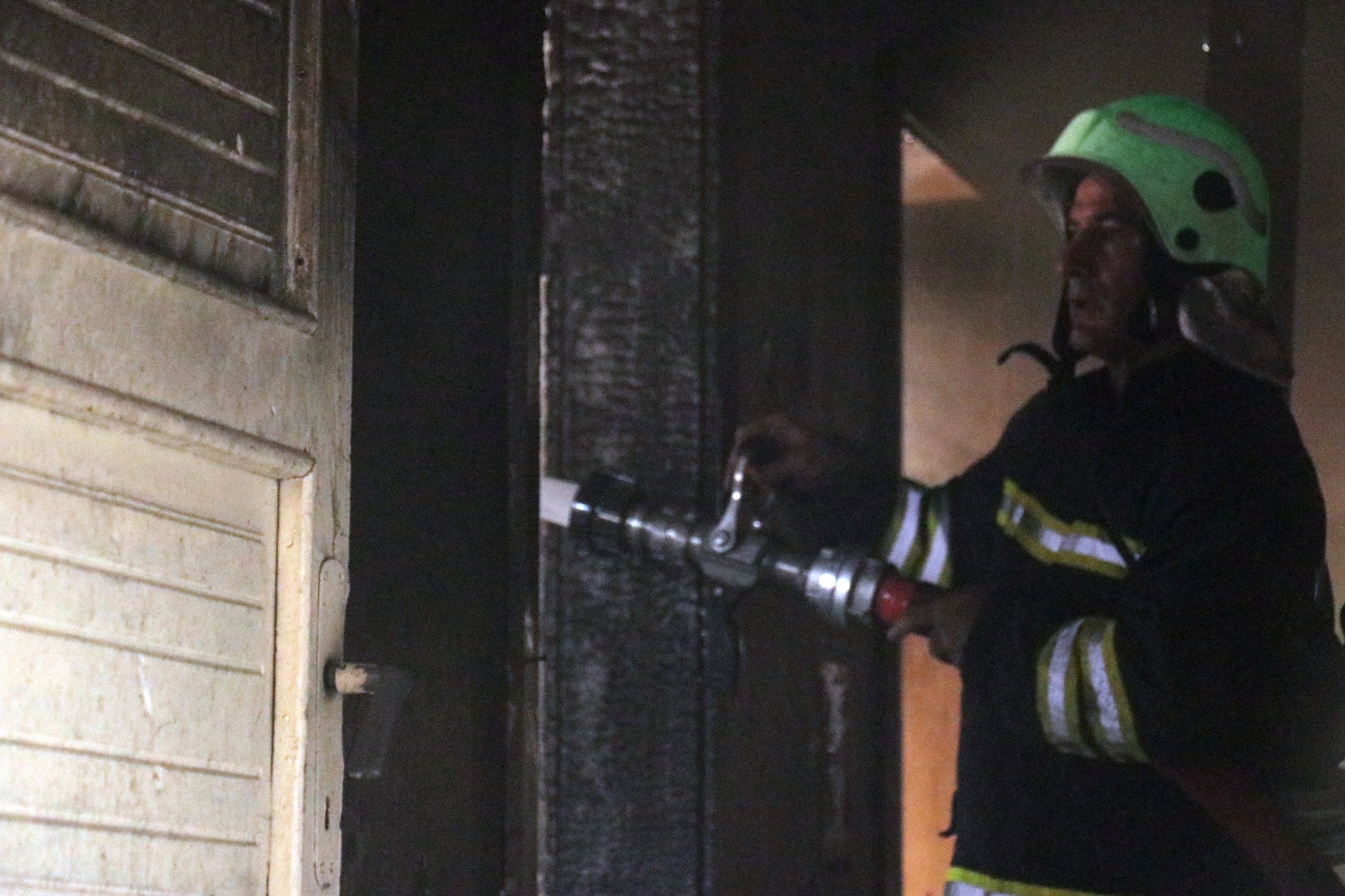 Gümüşhane’de Afganların kaldığı ev küle döndü 1