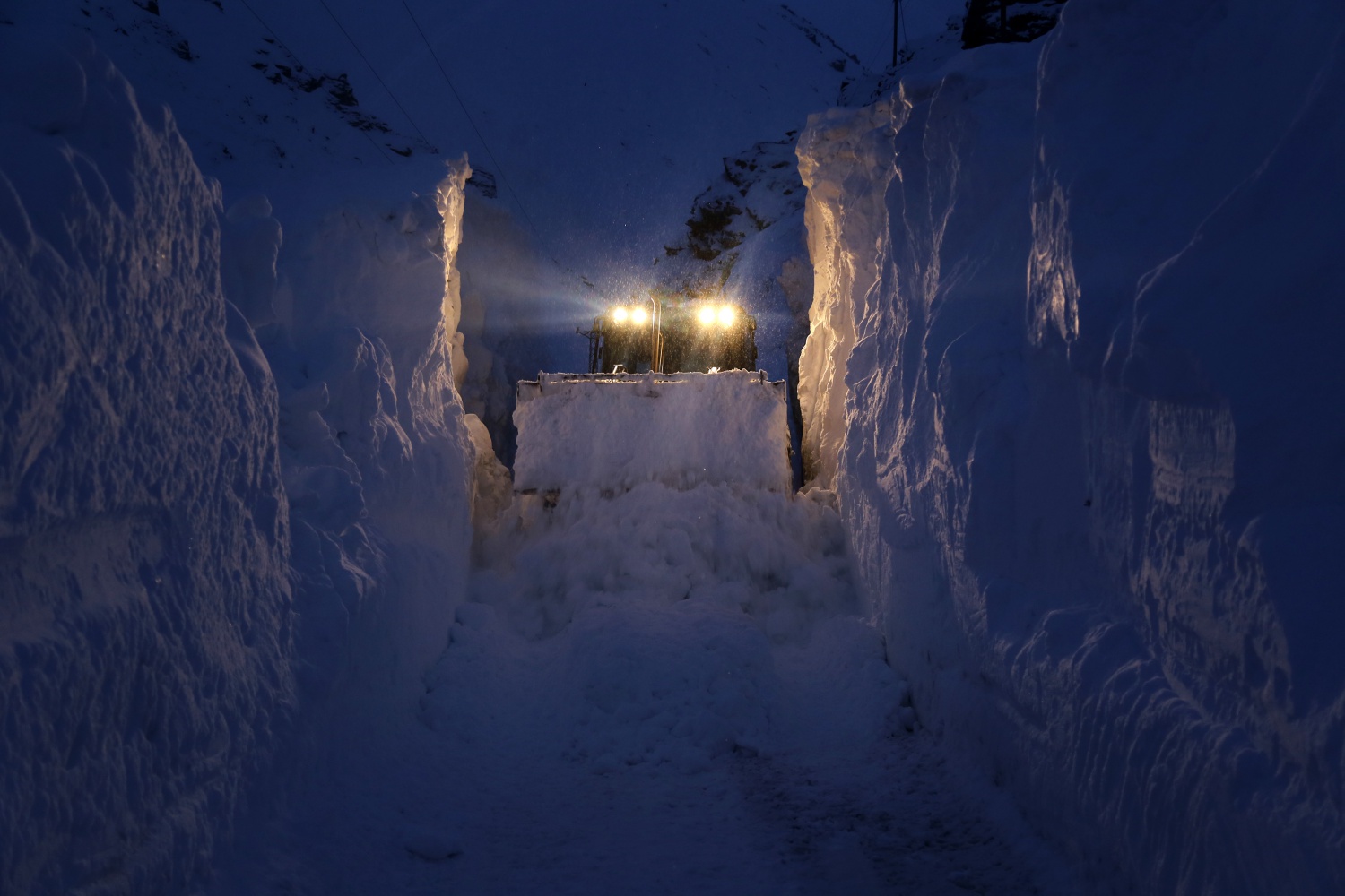 Gümüşhane’de çığ 40