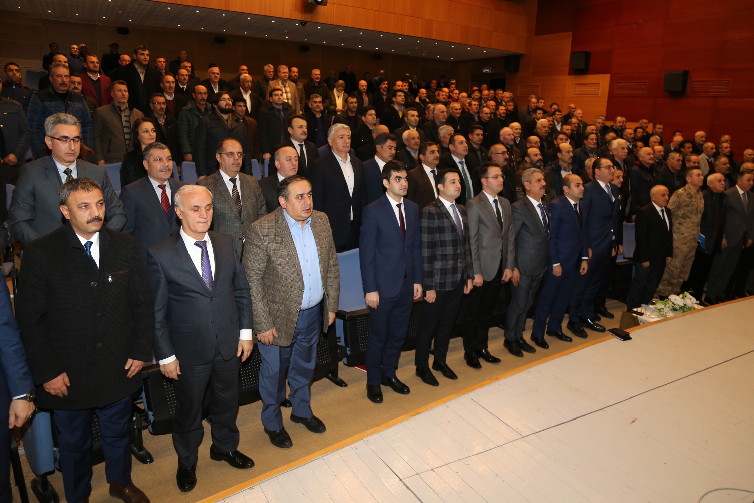 Gümüşhane’de muhtarlar toplantısının konusu uyuşturucu oldu 1