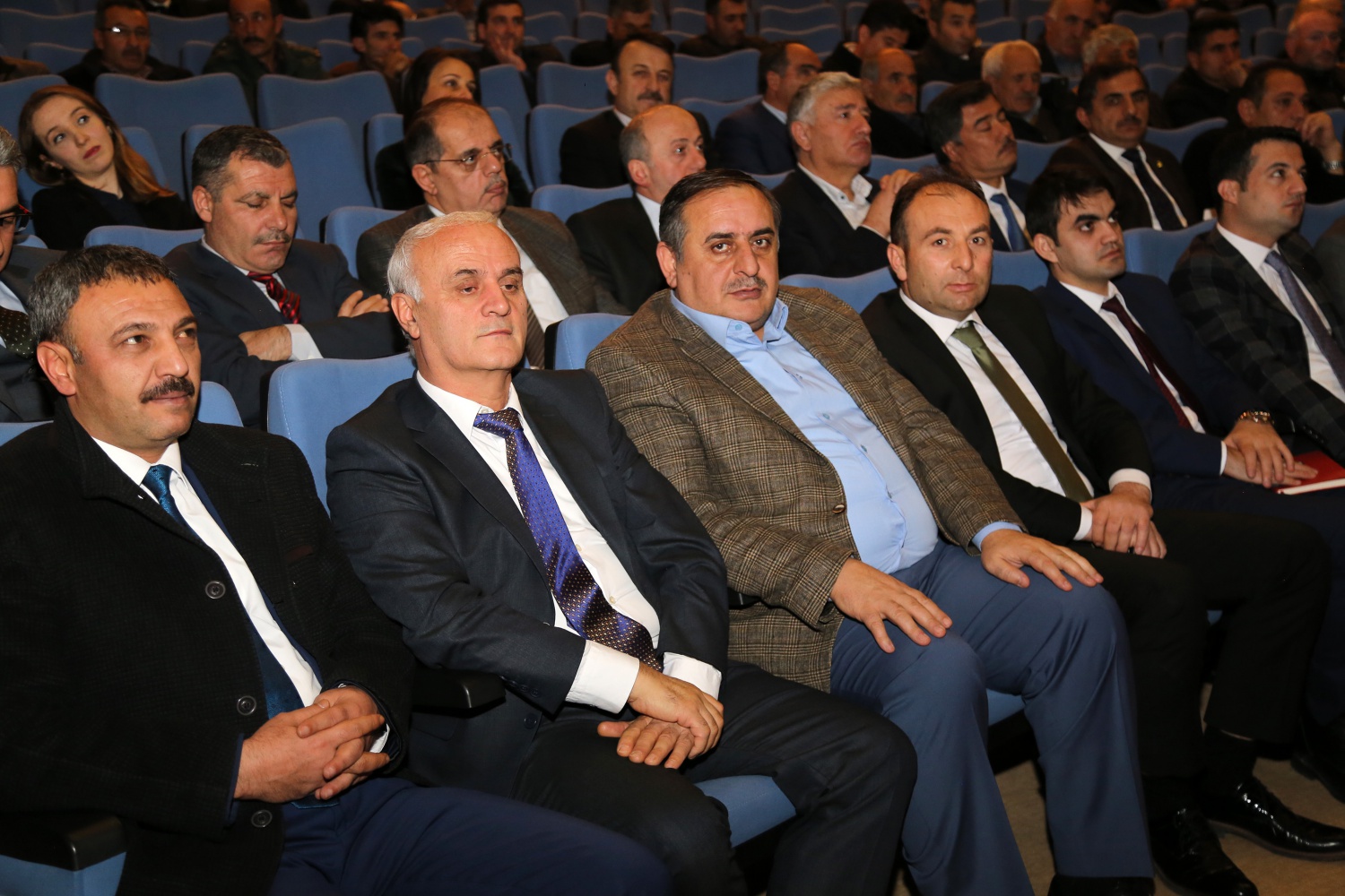 Gümüşhane’de muhtarlar toplantısının konusu uyuşturucu oldu 16