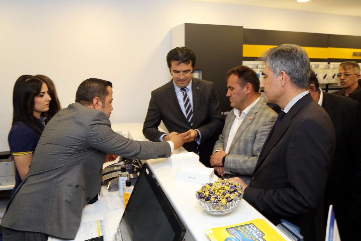 Koca İletişim Turkcell İletişim Merkezi açıldı 9