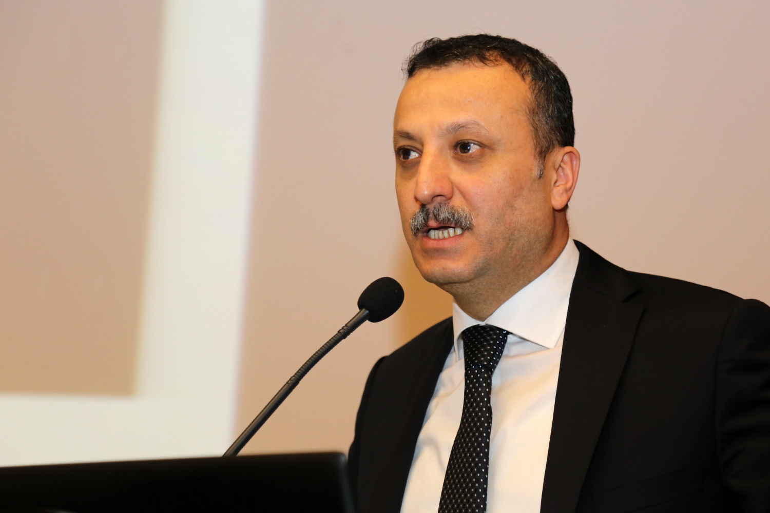 Gümüşhane’de muhtarlar toplantısının konusu uyuşturucu oldu 13