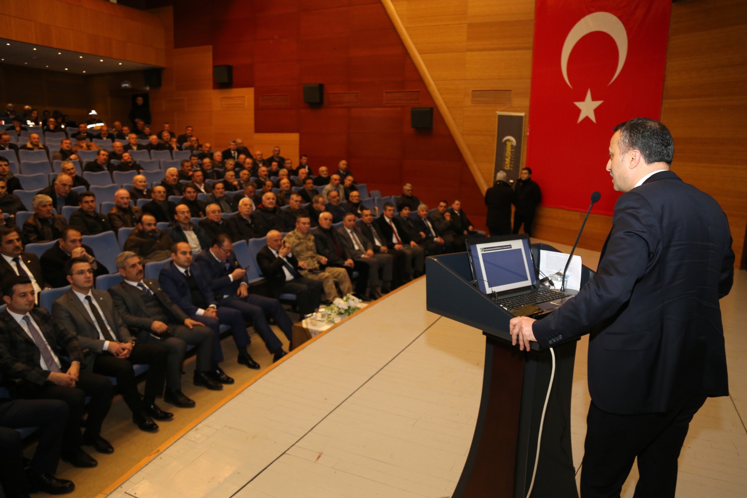 Gümüşhane’de muhtarlar toplantısının konusu uyuşturucu oldu 23