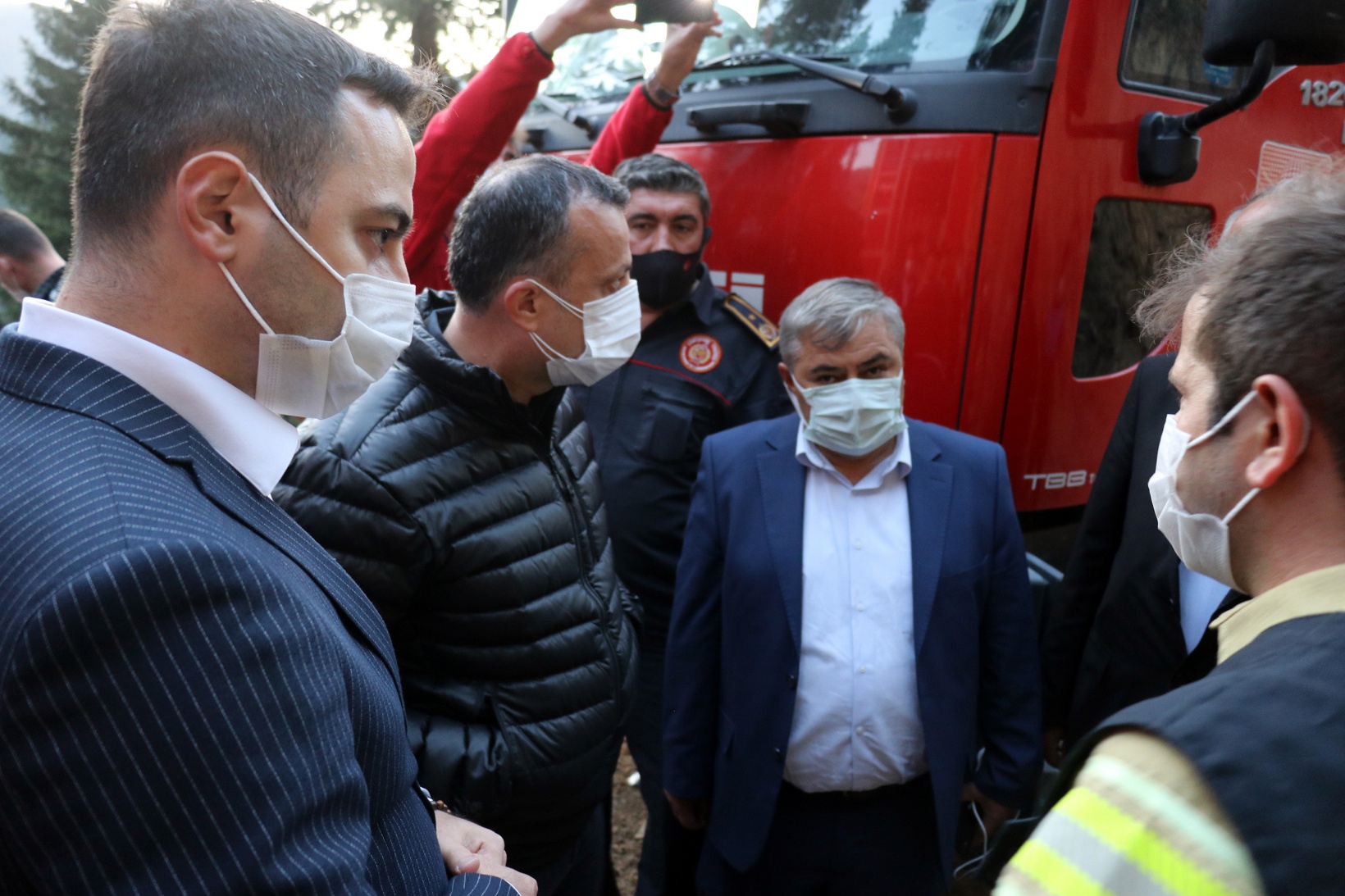 Kürtün’deki yangınlara müdahale devam ediyor 23