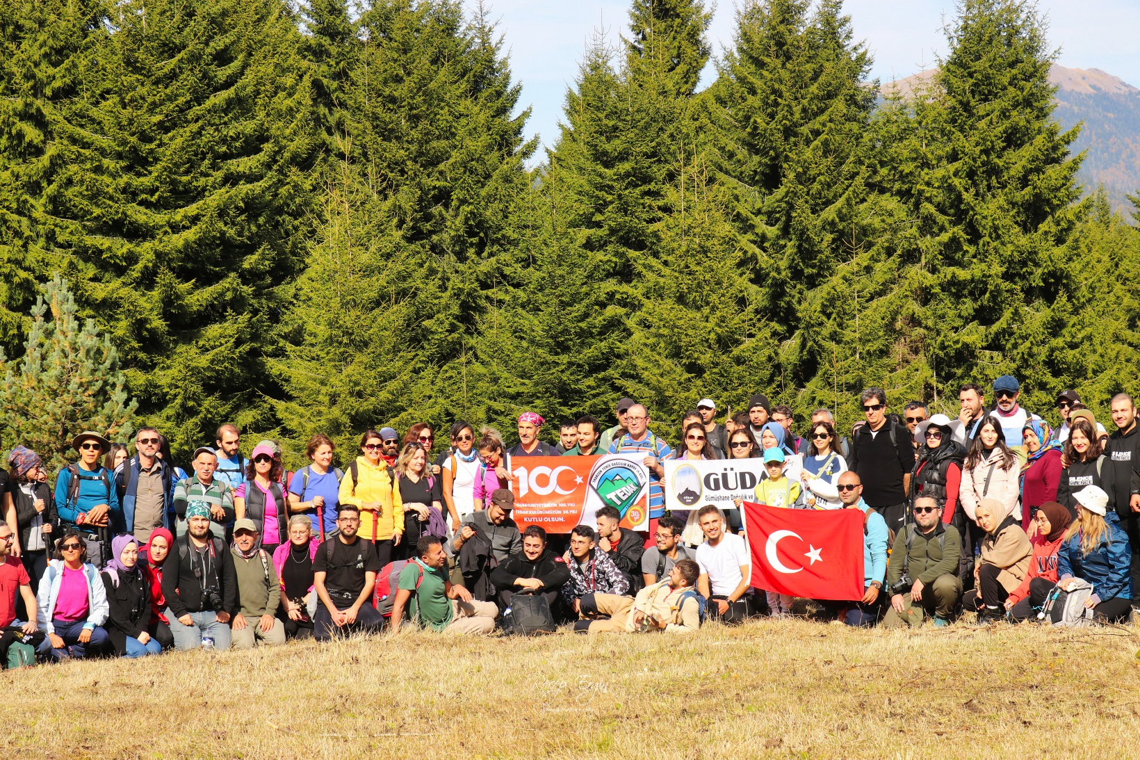 Doğa harikası Örümcek Ormanlarında renk cümbüşü başladı 32