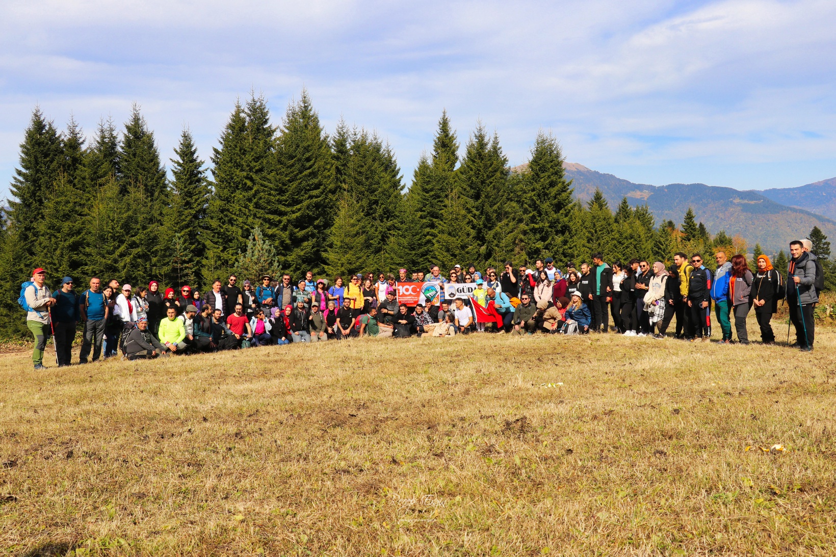 Doğa harikası Örümcek Ormanlarında renk cümbüşü başladı 11