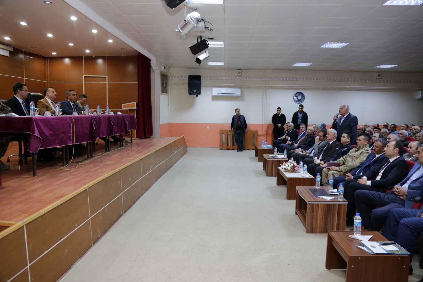 Köse’de halk toplantısı gerçekleştirildi 12