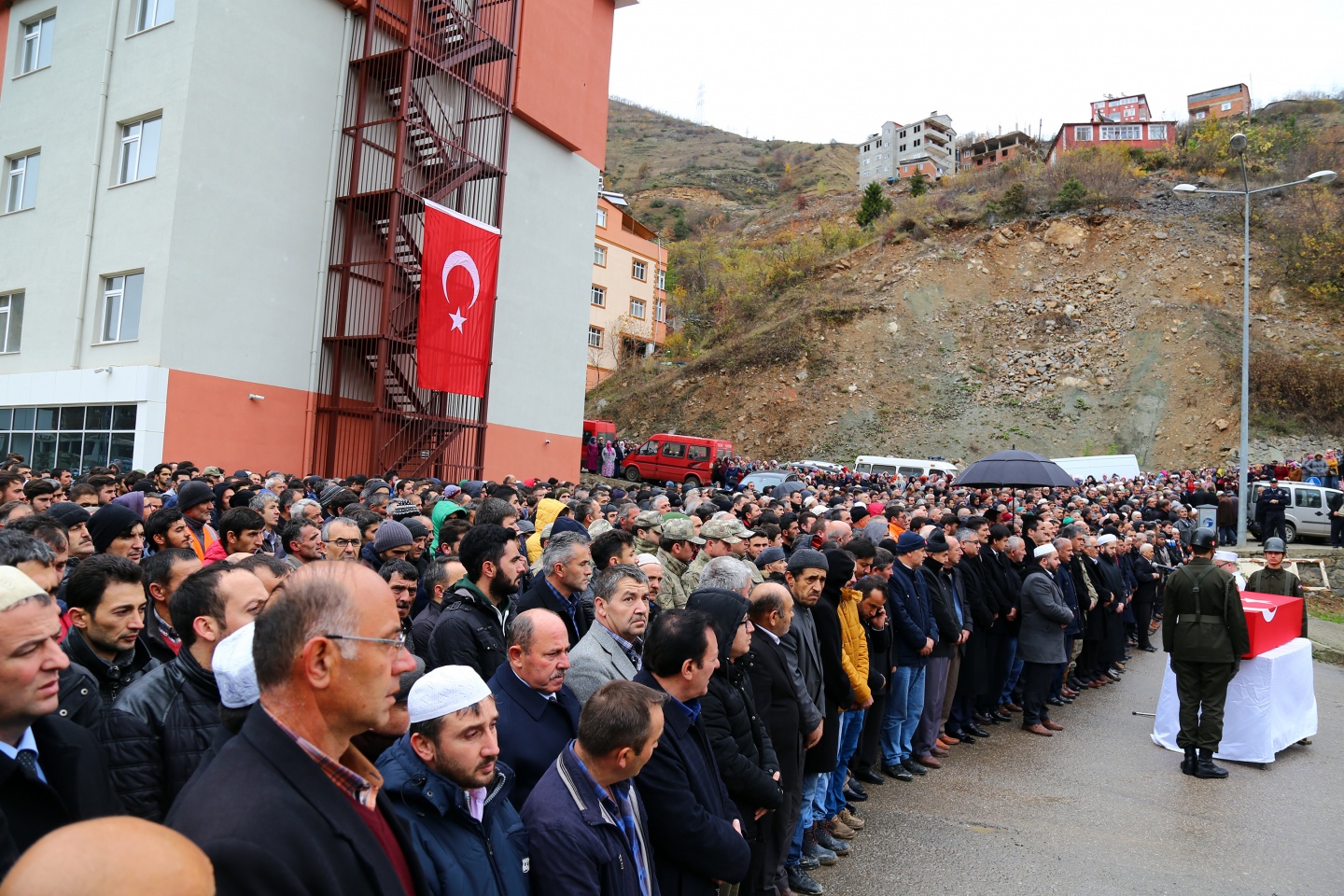 Kürtün, Selim Ünlü'ye ağladı 5