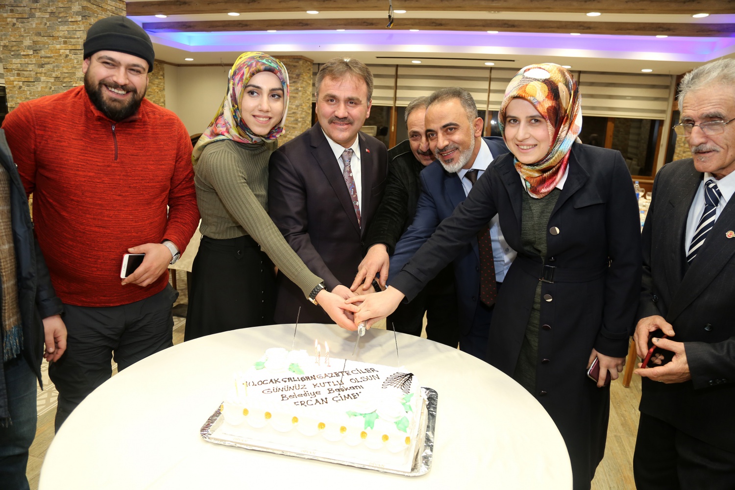 Başkan Çimen, gazetecilerle özel günlerinde buluştu 4