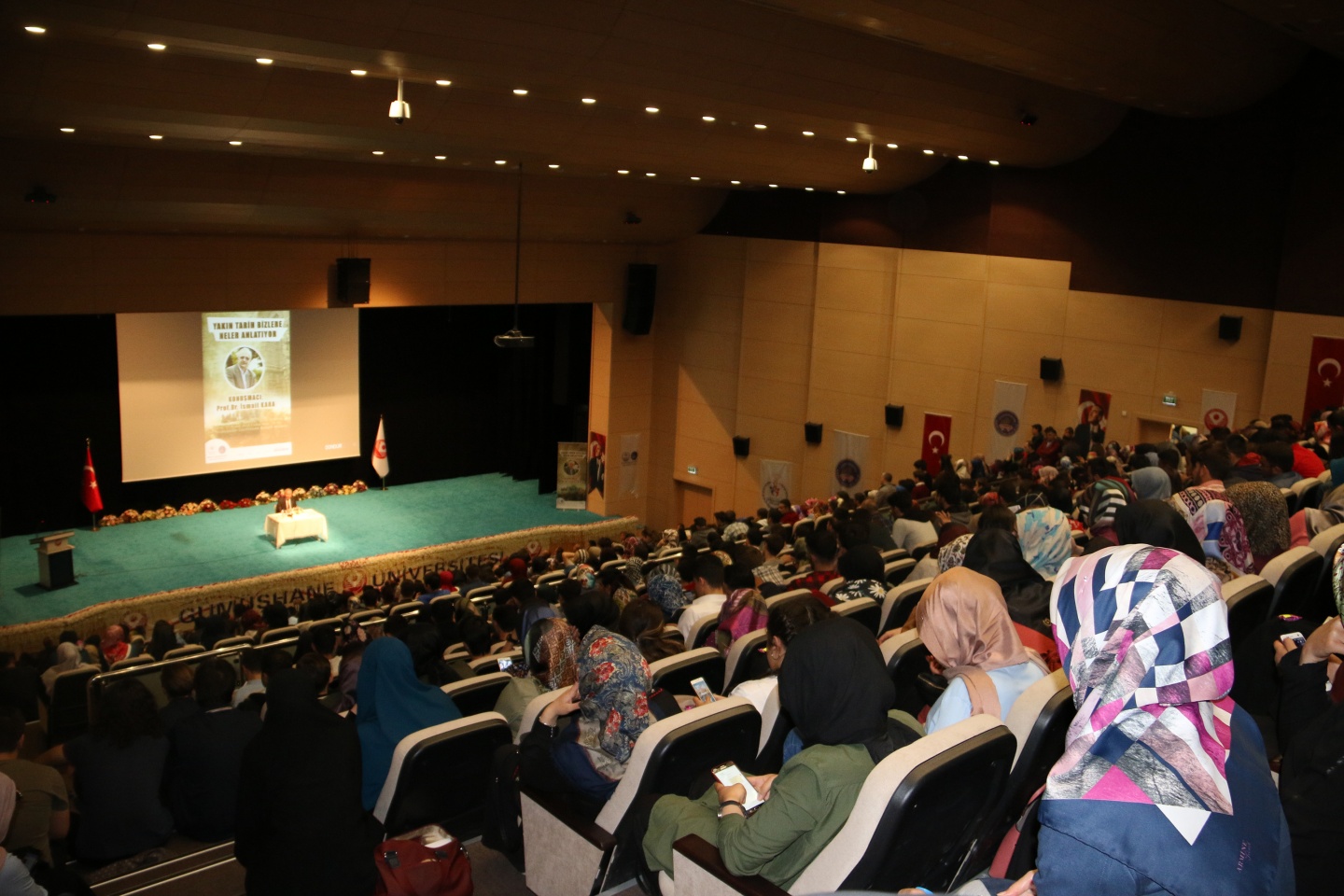 KYK öğrencilerine ‘Yakın tarih bizlere neler anlatıyor’ konferansı verildi 9